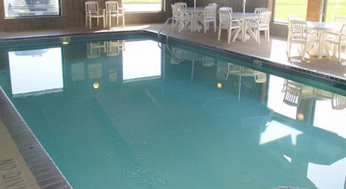 Days Inn & Suites By Wyndham Baxter Brainerd Area Dış mekan fotoğraf